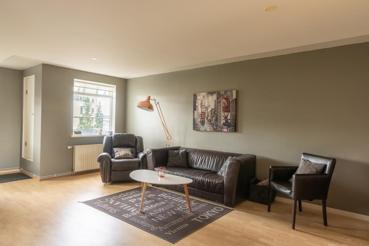 Acco Town Square Apartments Akureyri Dış mekan fotoğraf